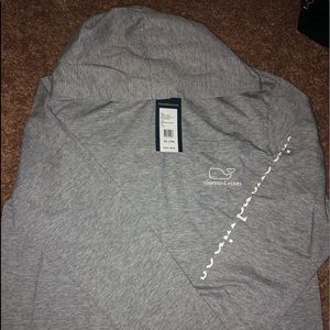 vineyard vines light weight hoodie